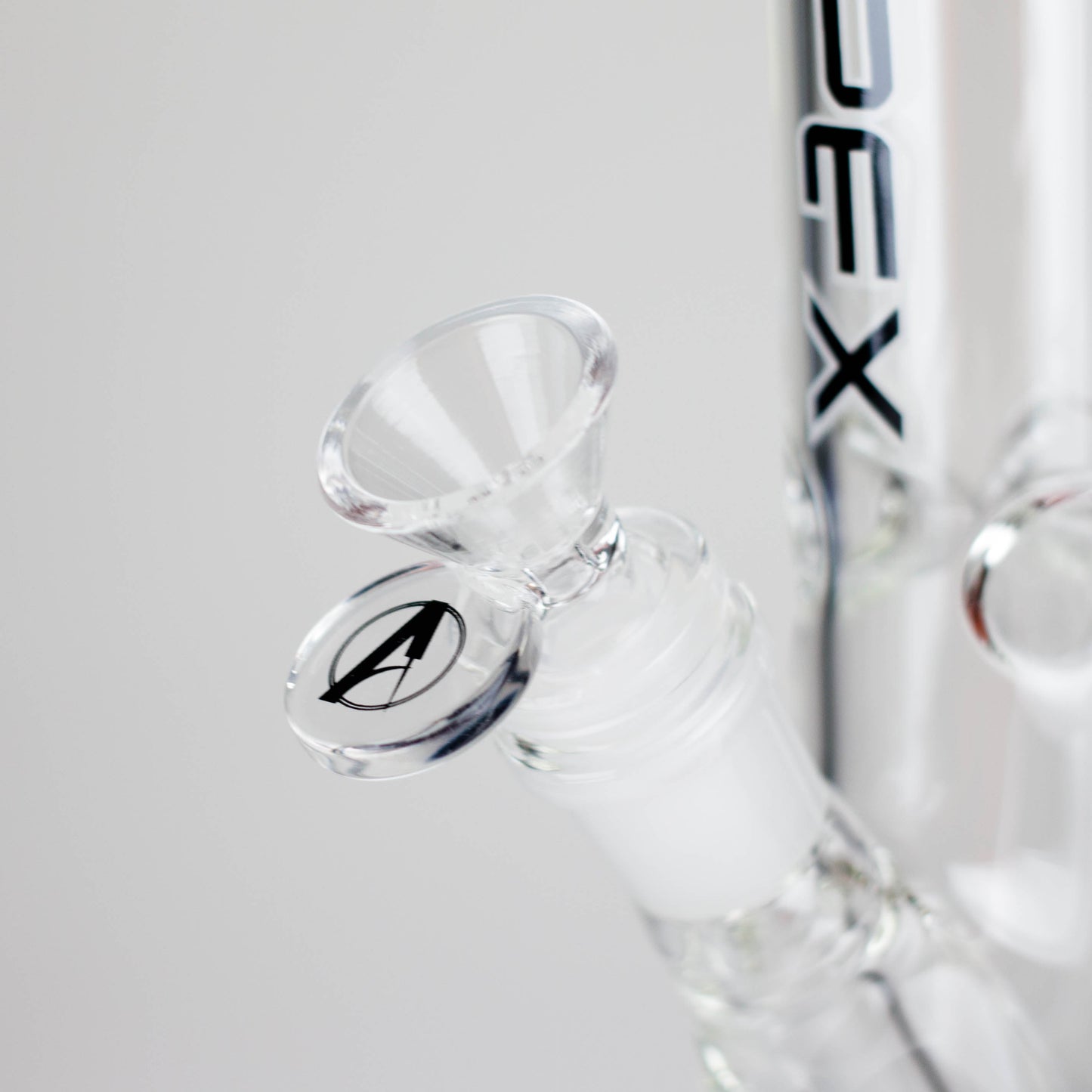 Apex | 9" Value Straight Glass Bong