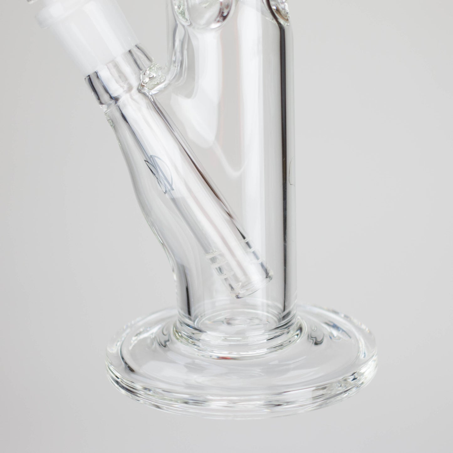 Apex | 9" Value Straight Glass Bong